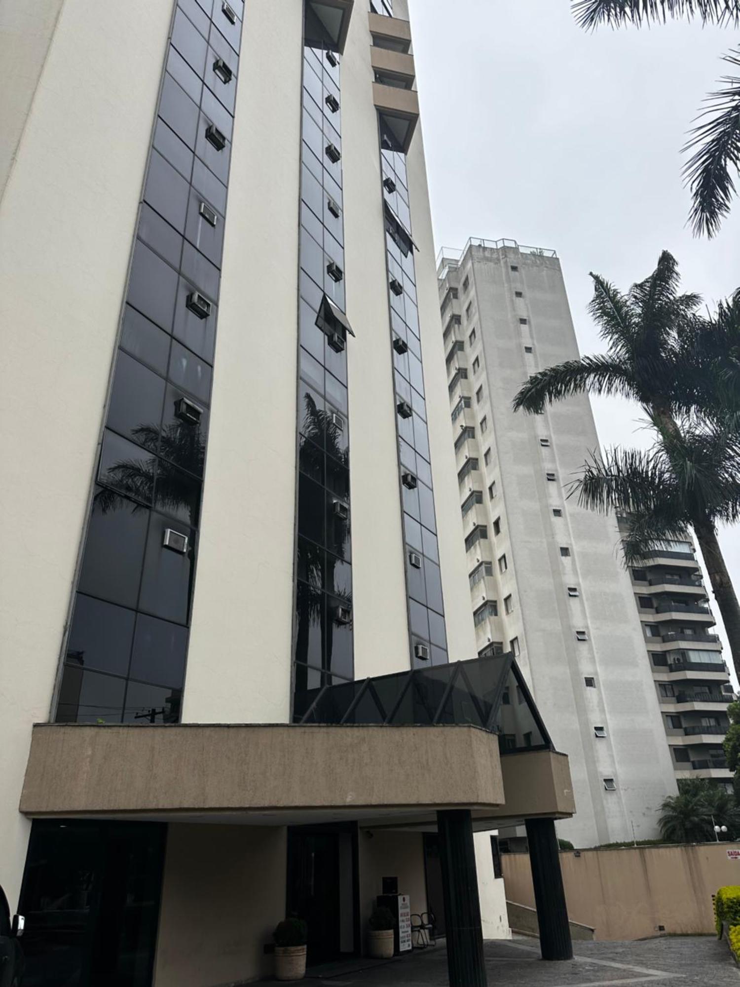 Ibirapuera Bienal Apartamento *